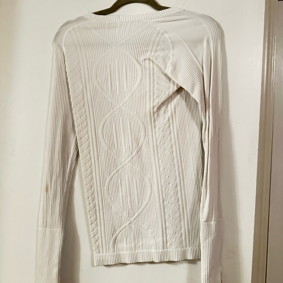 Lululemon Athletica White Top - Picture 2 of 2